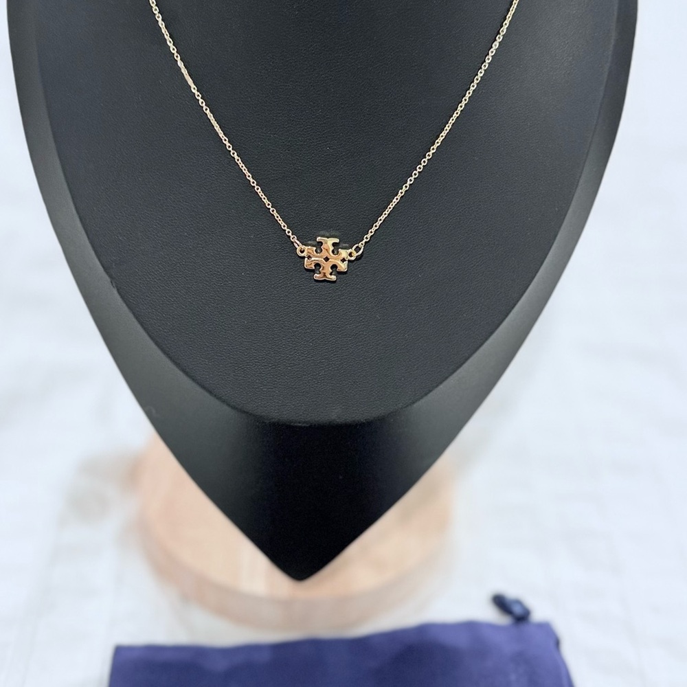 Tory Burch Gold Pendant Necklace and bag